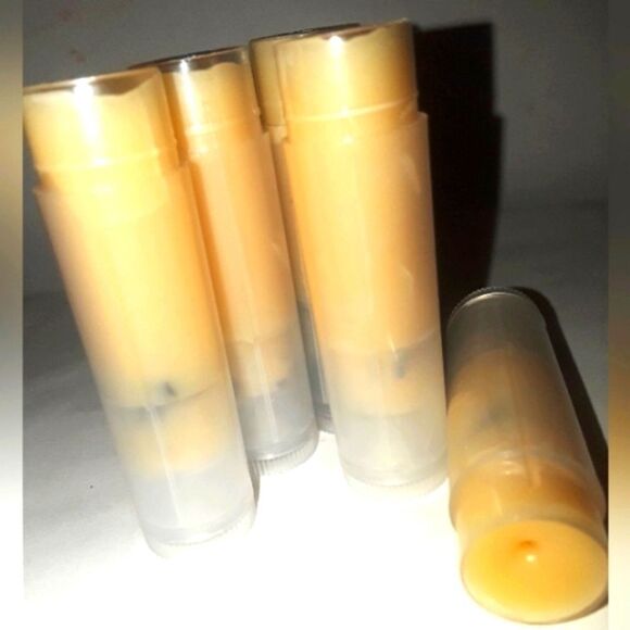 Hand CRAFT𝅺ED𝅺 3for13 Passion Super Healing Vegan lip balm - Picture 5 of 9